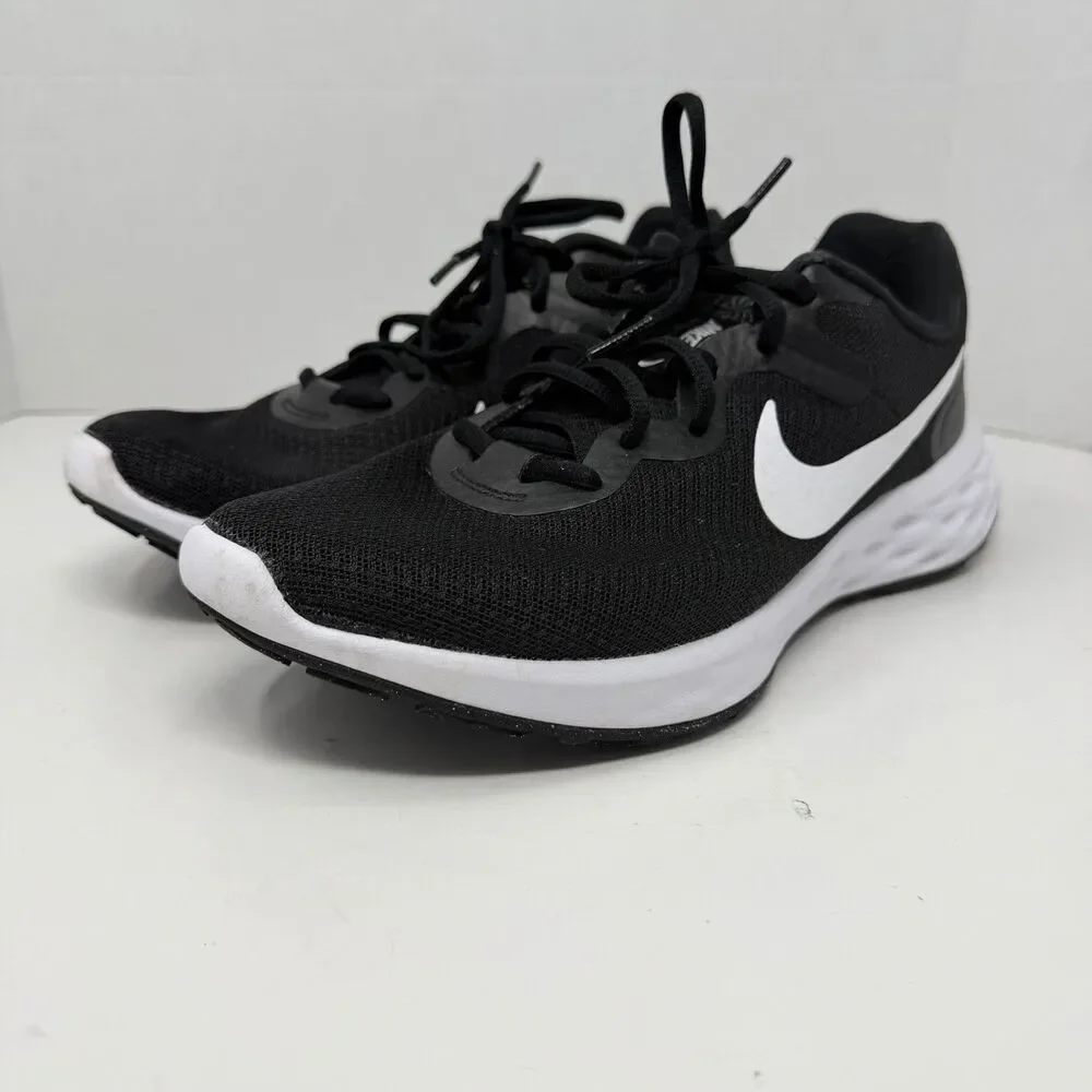 Nike Revolution 6 Next Nature Running Shoes Black/ White Men's Sz 10 US No Box